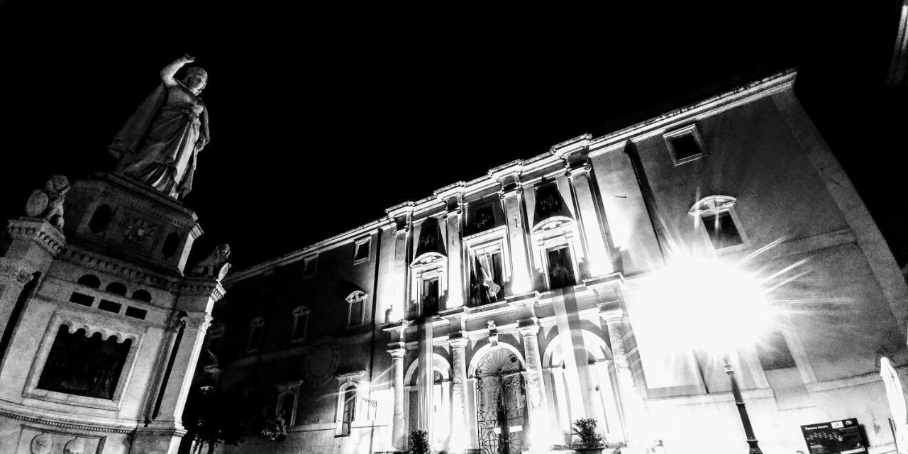 Bed and Breakfast Il Giardino Di Chiara Oristano Exterior foto
